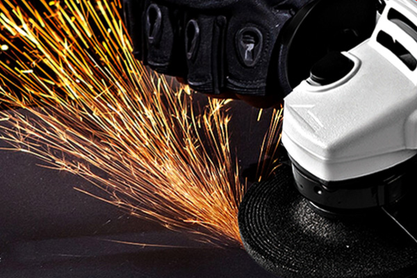 How to do the daily maintenance of the angle grinder?